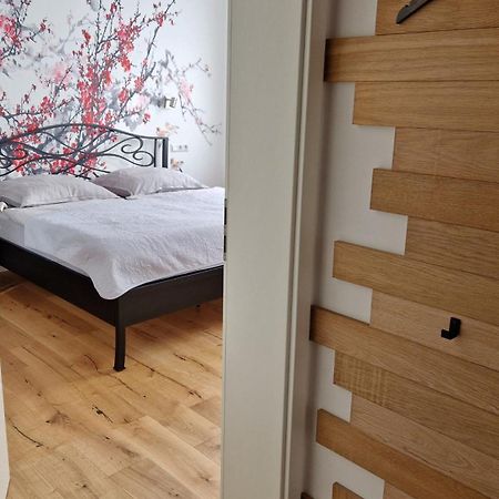 Appartement Pastelani à Buckow Extérieur photo