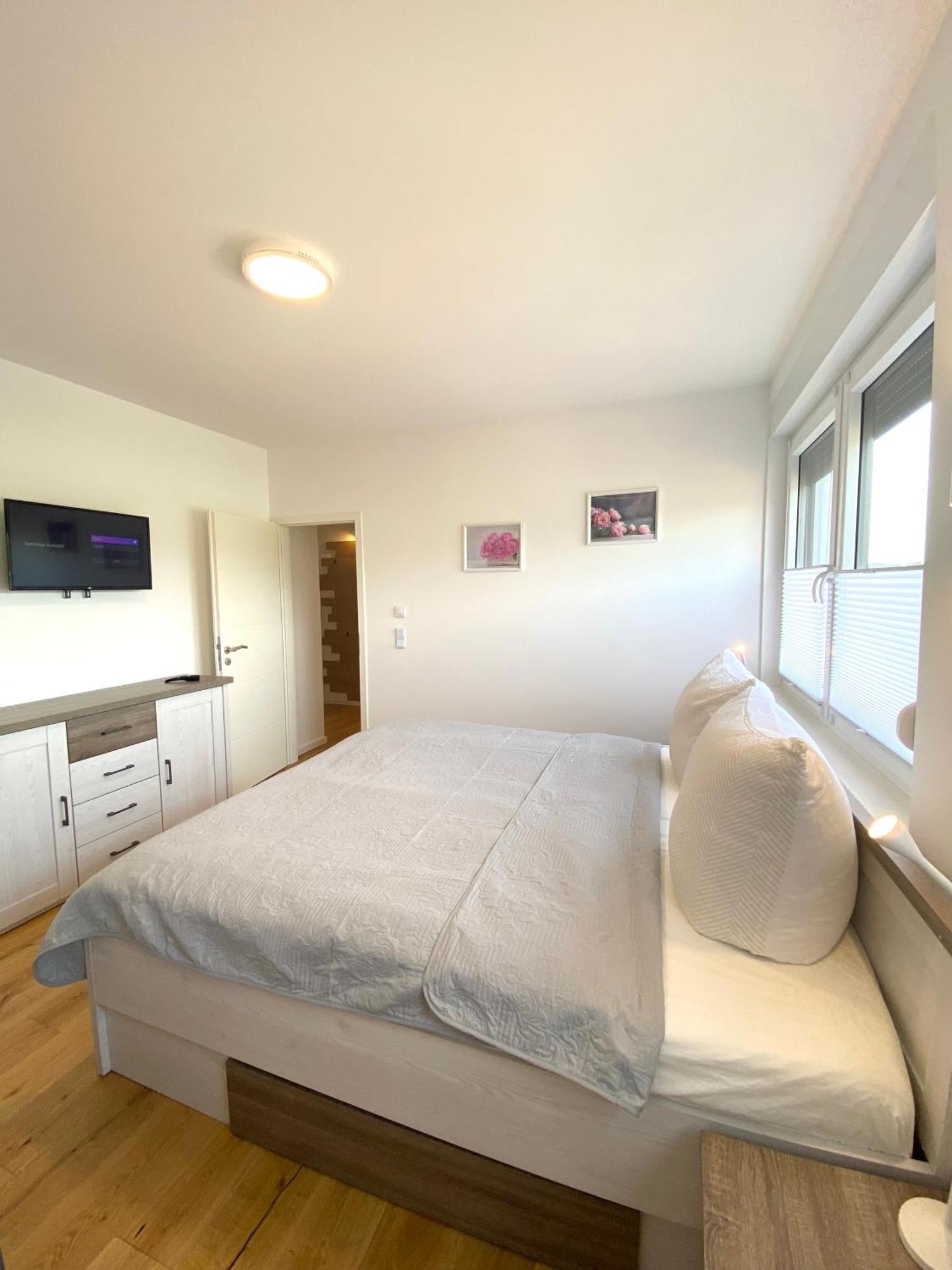 Appartement Pastelani à Buckow Extérieur photo